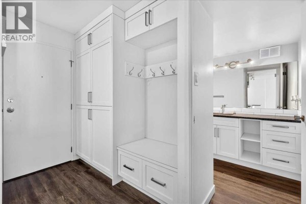 Primary Bedroom - 401, 1213 13 Avenue Sw, Calgary, AB T3C0T2 Photo 3