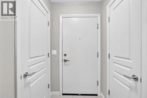 4pc Bathroom - 401, 1320 1 Street Se, Calgary, AB T2G0G8 Photo 3