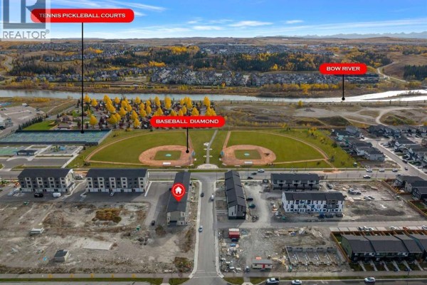Hall - 401, 156 Park Street, Cochrane, AB T4C3H3 Photo 3
