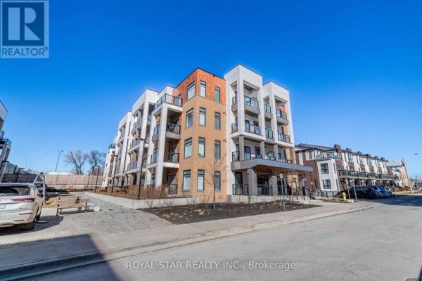 401 - 120 Canon Jackson Drive, Toronto, ON M6M0E1 Photo 2