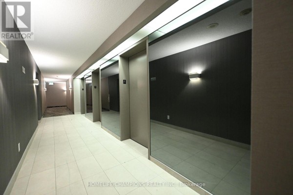 Solarium - 401 - 1470 Midland Avenue, Toronto, ON M1P3B9 Photo 4