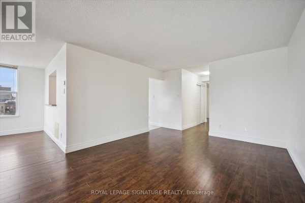 Bathroom - 401 - 150 Queen Street S, Kitchener, ON N2G4T7 Photo 4