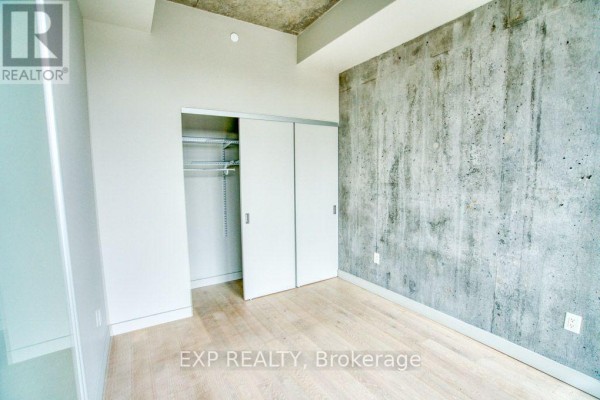 401 - 224 Lyon Street N, Ottawa, ON K1R0C1 Photo 5