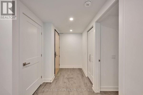 Kitchen - 401 - 340 Queen Street, Ottawa, ON K1R0G1 Photo 2