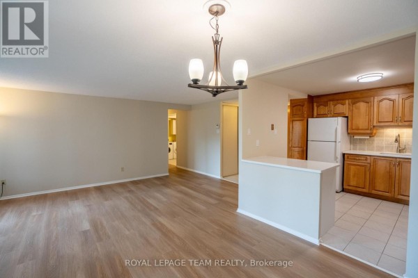 Primary Bedroom - 401 - 960 Teron Road, Ottawa, ON K2K2B6 Photo 5