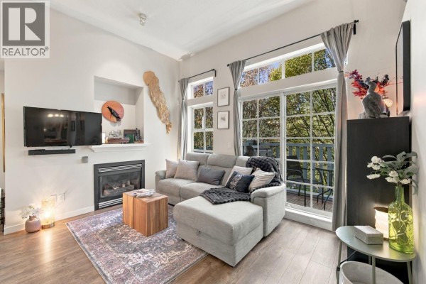 401 137 E 1st Street, North Vancouver, BC V7L1B2 Photo 5