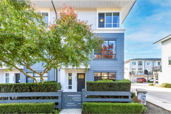 401 18505 Laurensen Place, Surrey