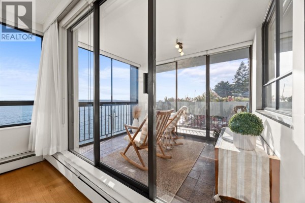 401 1930 Bellevue Avenue, West Vancouver, BC V7V1B5 Photo 3