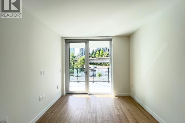 409 2135 Springer Avenue, Burnaby, BC V5B0C1 Photo 4
