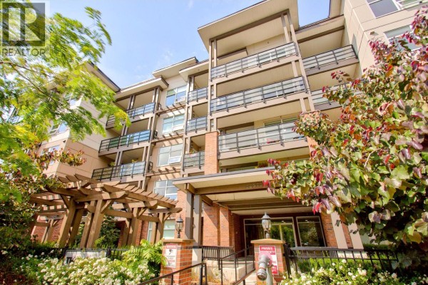 401 22577 Royal Crescent, Maple Ridge, BC V2X2M2 Photo 3