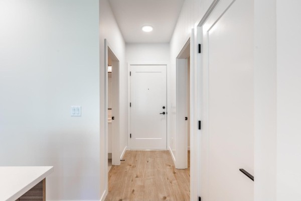 401 33920 Best Avenue, Mission, BC V2V0L9 Photo 5