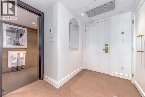 401 4557 Blackcomb Way, Whistler, BC V8E0Y2 Photo 5
