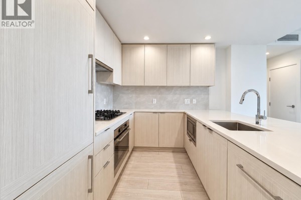 401 5051 Imperial Street, Burnaby