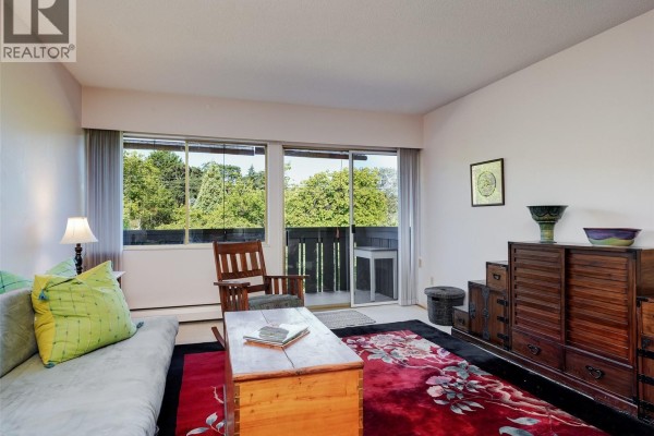Kitchen - 401 964 Heywood Ave, Victoria, BC V8V2Y5 Photo 4