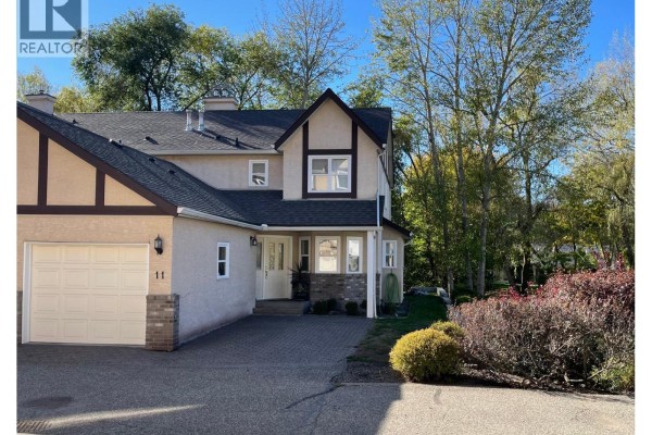 4pc Ensuite bath - 401 Browne Road Unit# 11, Vernon, BC V1T7M2 Photo 2