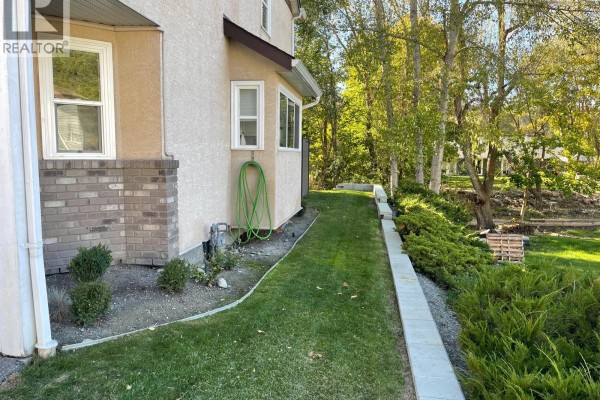 Bedroom - 401 Browne Road Unit# 11, Vernon, BC V1T7M2 Photo 5