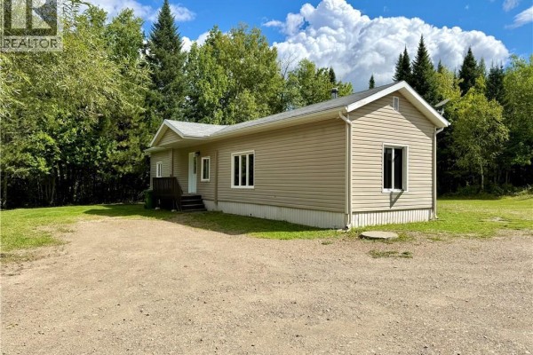 Family room - 401 Chemin Smith, Saint Basile, NB E7C2J8 Photo 2