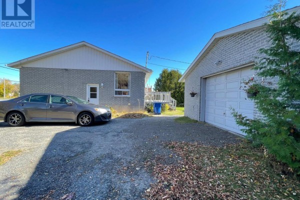 Bedroom - 401 Lakeview Avenue S, Temiskaming Shores, ON P0J1R0 Photo 4