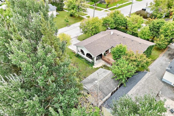 Bedroom - 401 Queen Avenue, Selkirk, MB R1A1G2 Photo 5