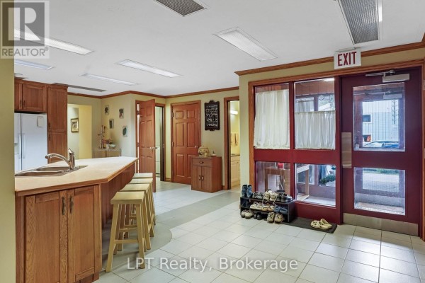 Recreational, Games room - 401297 Grey Road 17, Georgian Bluffs, ON N0H2T0 Photo 5