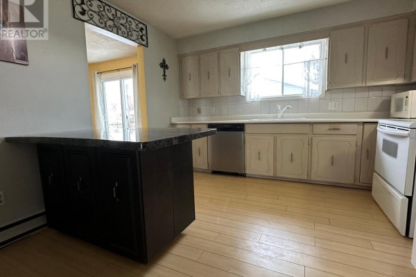 Bedroom 5 - 4016 Dishaw Street, Edwardsburgh/cardinal, ON K0E1E0 Photo 4