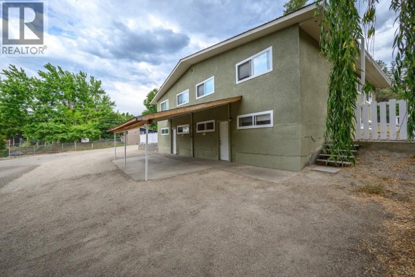 4018 Pleasant Valley Road, Vernon, BC, photo 2