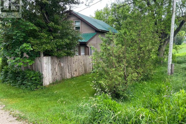 401866 Grey 4 Road, West Grey, ON, photo 2