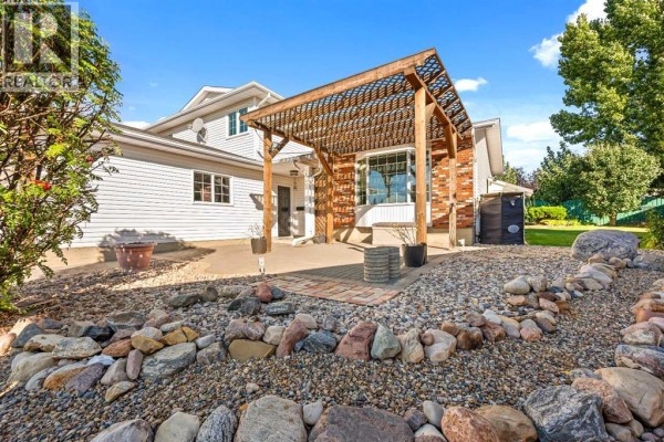 3pc Bathroom - 4019 58 Avenue Close, Lloydminster, AB T9V2P6 Photo 4