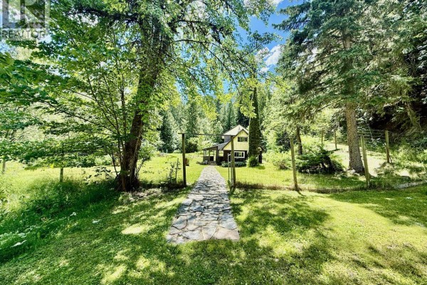 Residential for sale at 4019 Saunders Road, Passmore, BC - MLS® zpi1tp