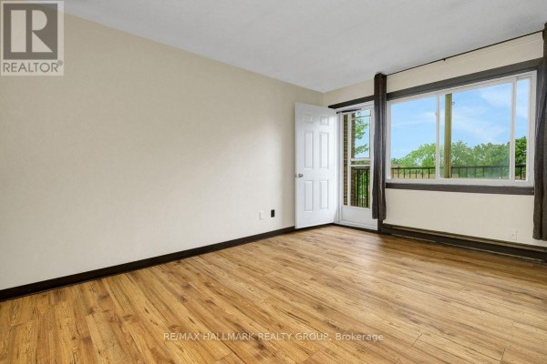 Bedroom 2 - 401c - 2041 Arrowsmith Drive, Ottawa, ON K1J7V7 Photo 5