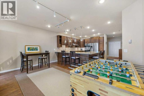 4pc Bathroom - 402, 103 10 Avenue Nw, Calgary, AB T2M0B4 Photo 2