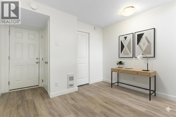 Dining room - 402, 24 Rivercrest Drive, Cochrane, AB T4C2C8 Photo 5