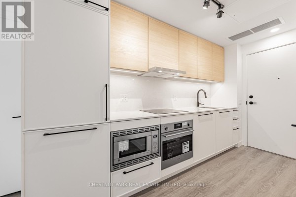402 - 1050 Eastern Avenue, Toronto, ON M4L0B7 Photo 4