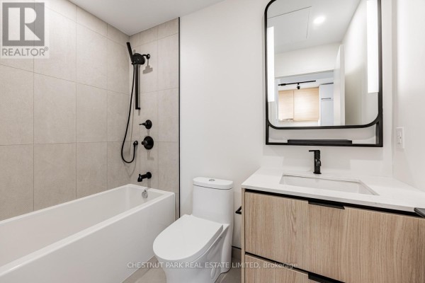 402 - 1050 Eastern Avenue, Toronto, ON M4L0B7 Photo 5