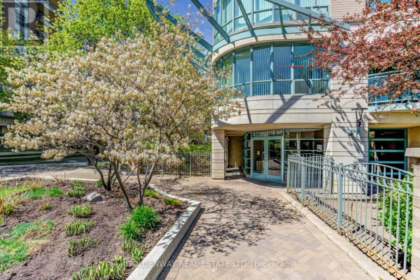 402 - 18 Pemberton Avenue, Toronto, ON M2M4K9 Photo 2