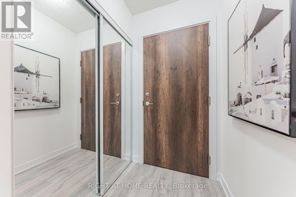 Bedroom 2 - 402 - 251 Manitoba Street, Toronto, ON M8Y0C7 Photo 2