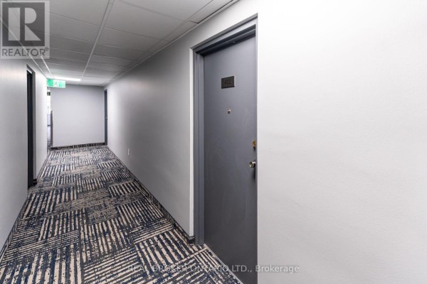 Primary Bedroom - 402 - 4060 Lawrence Avenue E, Toronto, ON M1E4V4 Photo 4