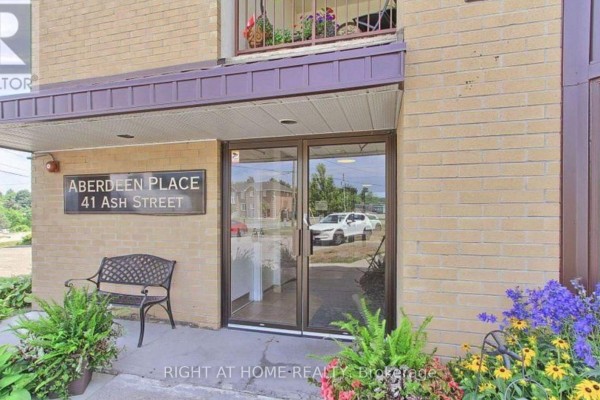 402 - 41 Ash Street, Uxbridge, ON, photo 2