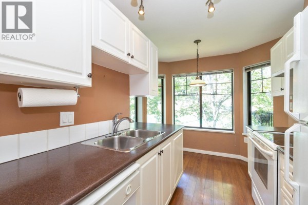 402 102 Begin Street, Coquitlam, BC W3K4V2 Photo 5