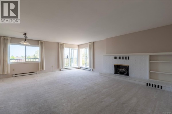 Bedroom - 402 2323 Hamiota St, Oak Bay, BC V8R2N1 Photo 5
