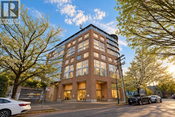 402 288 E 8th Avenue, Vancouver