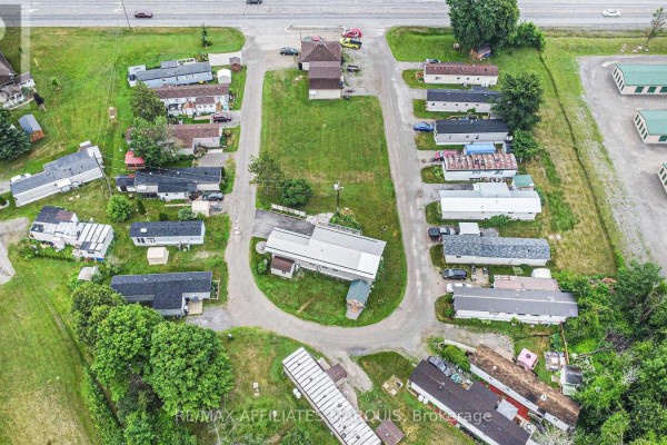 402 29 Highway, Rideau Lakes, ON, photo 2