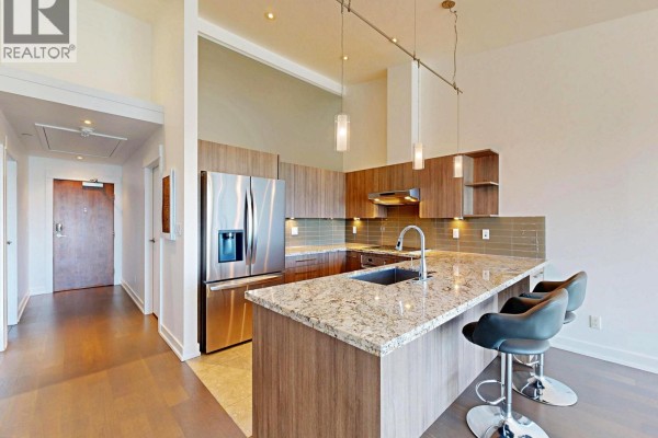402 650 Evergreen Place, North Vancouver, BC V7N0A5 Photo 2