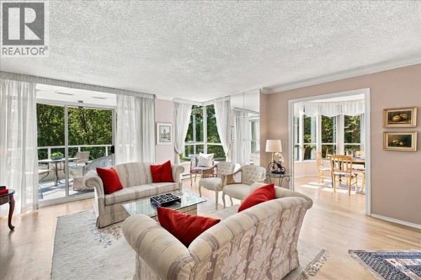 402 995 Roche Point Drive, North Vancouver, BC V7H2X4 Photo 2
