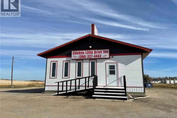 402 Davidson Avenue, Kelvington, SK S0A1W0 Photo 2