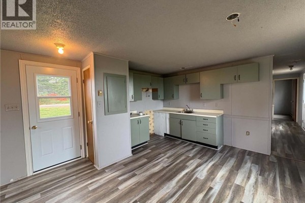 Living room/Dining room - 402 Memramcook Est Rd, Memramcook East, NB E4K1N6 Photo 5