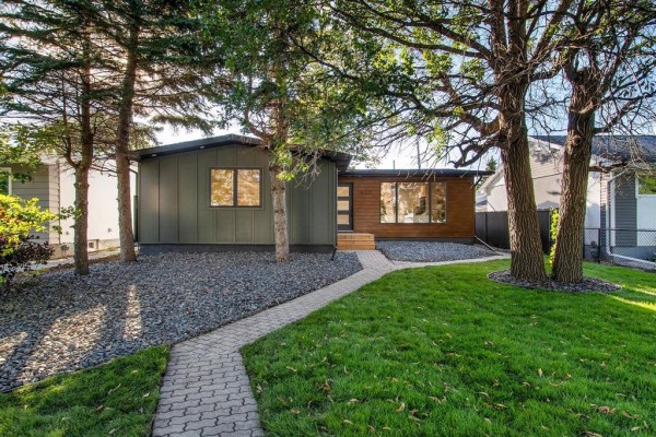 402 Whitegates Crescent, Winnipeg