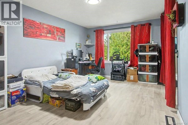 Ensuite - 402 Young St, Parksville, BC V9P1C3 Photo 4