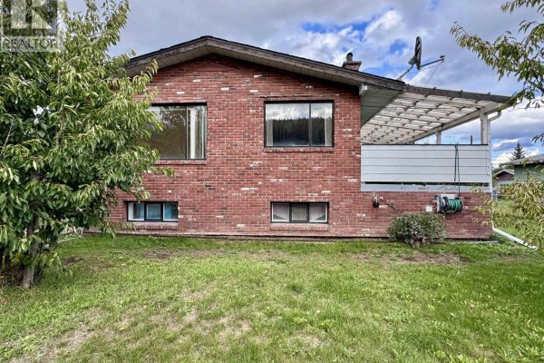 4020 1st Avenue, Smithers