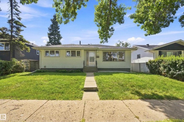 4021 117 Ave Av Nw Nw, Edmonton, AB, photo 2